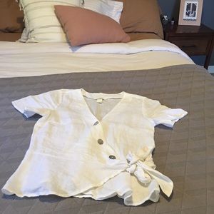 H&M Women’s White Blouse SIZE: xs